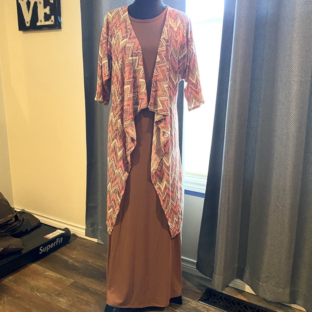 Lularoe Maria long dress-S and Shirley M outfit $30